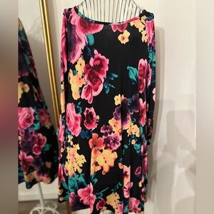 🩵HERSHE Floral tunic🩵